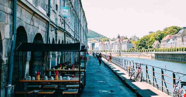 跟chatgpt一样的工具