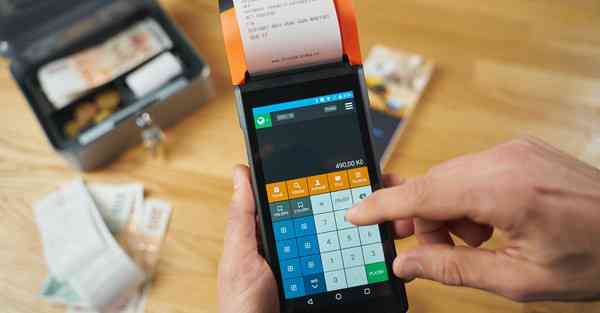 智能机器人太可爱了