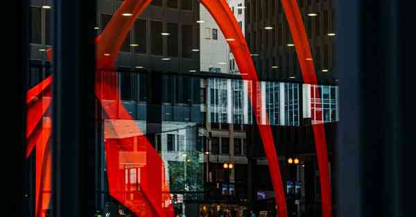 哈工人工智能机器人：重新定义未来产业