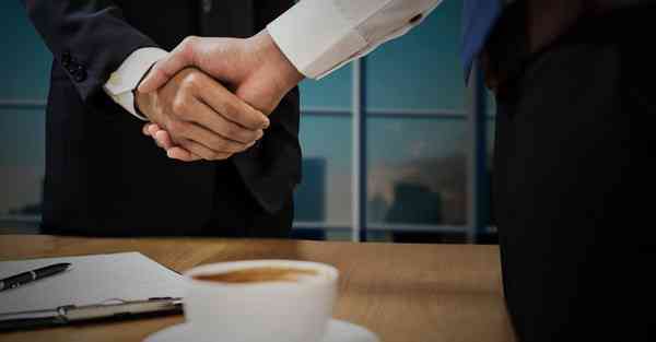 智能机器人拖鞋：改变生活的奇迹