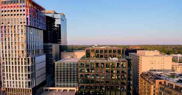 苏相智能机器人 智能机器人智能无人机