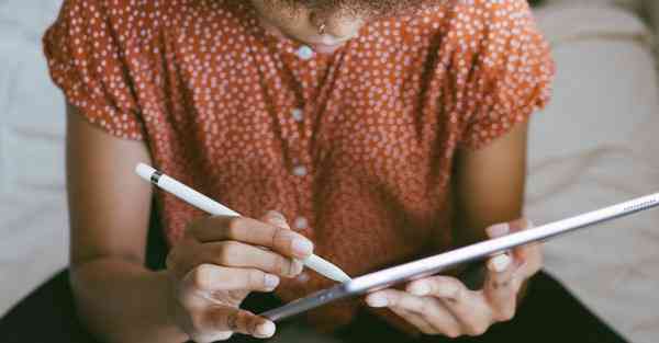 AI绘画生成顶级大佬秋叶